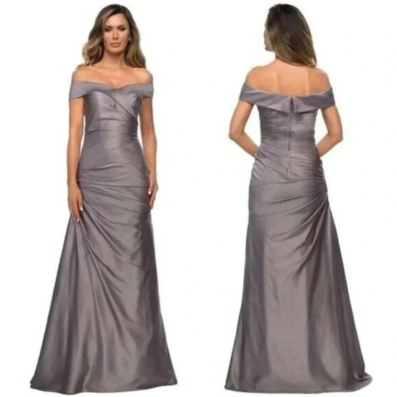 NWT La Femme Off the Shoulder Ruched Satin Trumpet Gown in Platinum - Picture 1 of 7